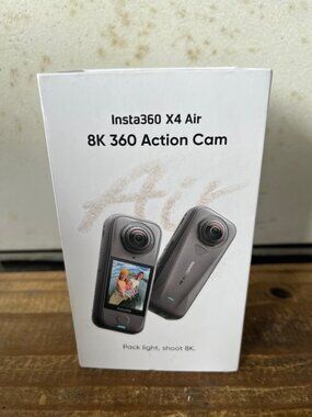 Insta 360 x4  8K 360 Action Camera